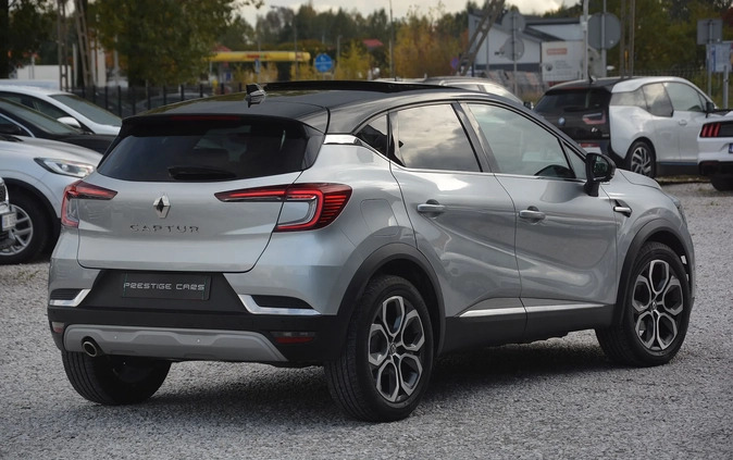 Renault Captur cena 69700 przebieg: 17530, rok produkcji 2021 z Krośniewice małe 254